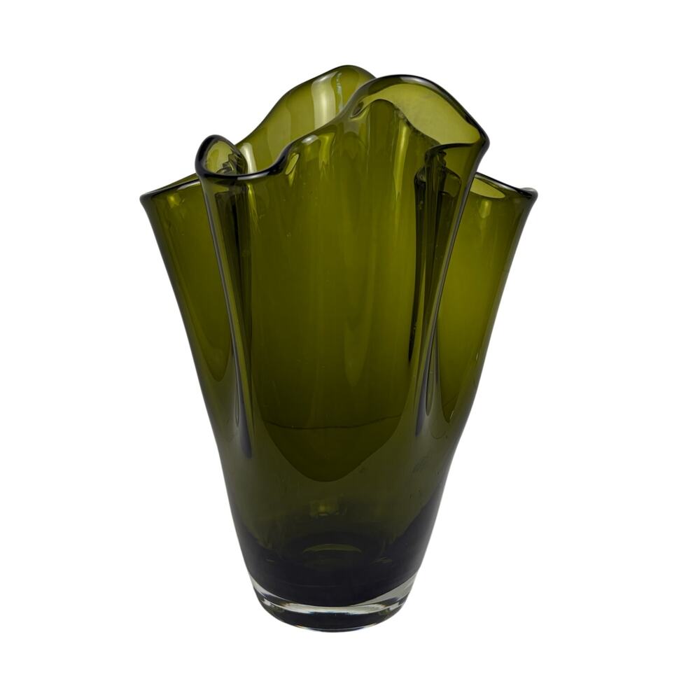 VTG MCM Handkerchief green ruffle top vase. Blenko style. mid century modern